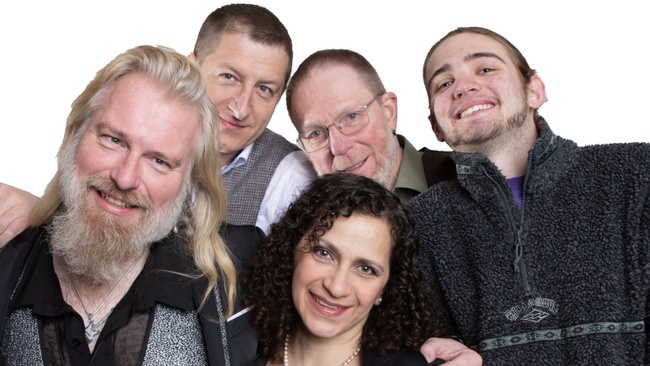 Betty A. & Friends -Handgemachte Musik mit Seele und Spielfreude