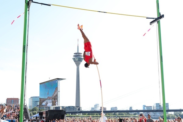 Erlebe den Sportsommer in Düsseldorf