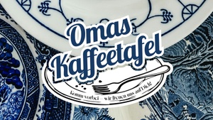 Omas Kaffeetafel Selbstgemachter Kuchen und lecker Kaffee im Sojus-7-Café