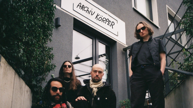 ARCHIV KÖRPER