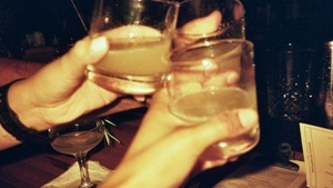 Drinks & New Friends: Martini Hour