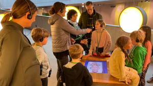 Steinzeit on Air - Ferienworkshop mit Oma und Opa