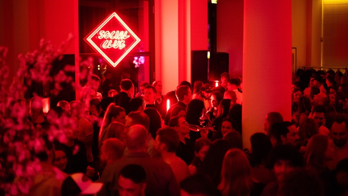 Social Club