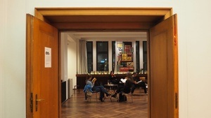 Silent Reading Party - Arendt Edition