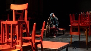 ALLEIN AN DER BAR. Lieder über Nähe, Distanz und die Sehnsucht dazwischen.