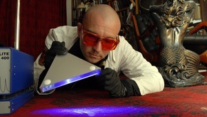 Dr. Mark Benecke – Blutspuren