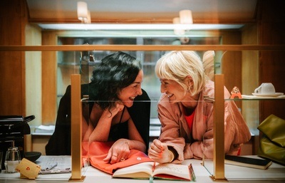 Abendkasse – Kultur in der Clutch: Münchens neuer Podcast macht Lust auf Kultur