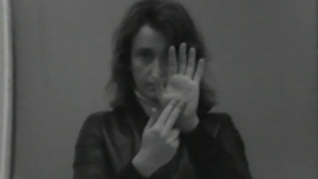 ICH SAGE DIE ZEIGE MIT DEN ZEICHEN IM ZEIGEN DER SAGE