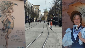 Mannheim: Stadtführung im Kostüm - Intrigen am Hof und Revolutionen in der Stadt + 2 StreetArt Murals