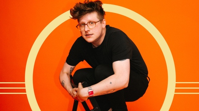 Hinnerk Köhn mit "Schwindel"