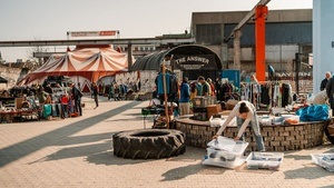 Alpinflohmarkt