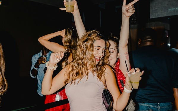 Parties in Bremen in June