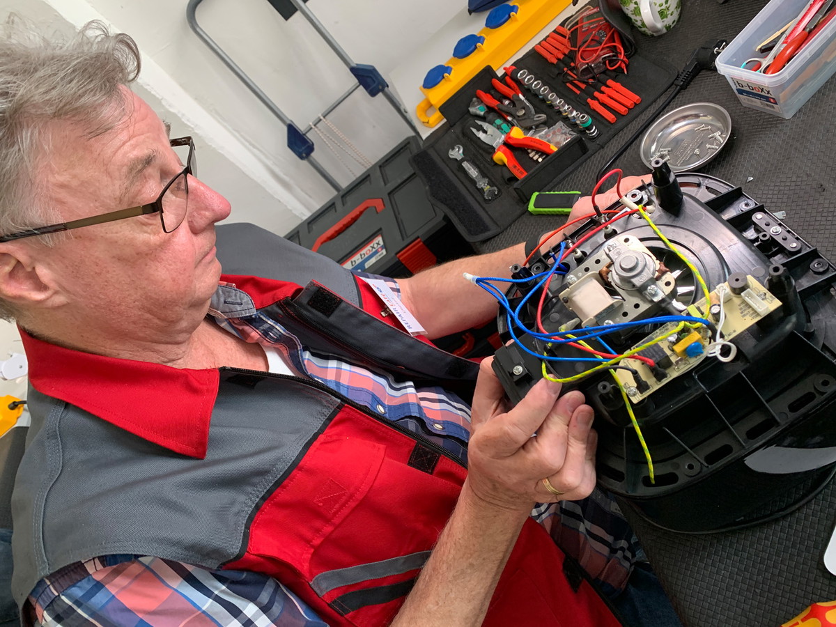 Titelbild der Veranstaltung Repair Cafe Bremerhaven
