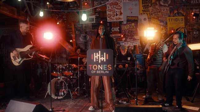 Tones of Berlin | Session 17