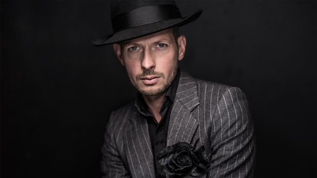 Gastspiel | Fischer singt Cohen