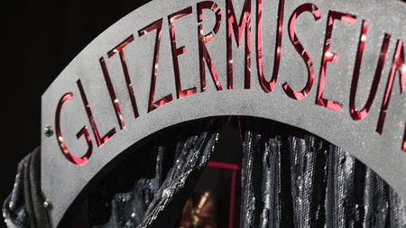 Sophia Bizer: Das Glitzermuseum