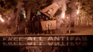 Universen: Antifa – Schulter an Schulter, wo der Staat versagte
