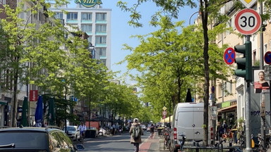 Töurcher en Kölle un drömeröm: "Kneipentour Ehrenfeld"
