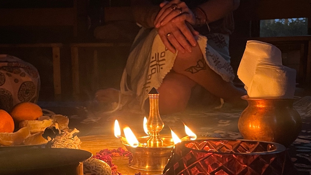 The Witnessing Circles