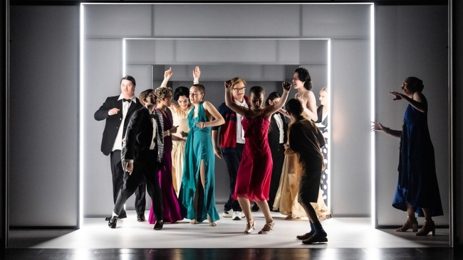 BIOGRAFIE: EIN SPIEL