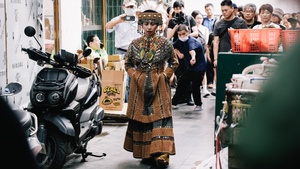 Tanztriennale 2026: Ljuzem Madiljin - Ljuzem's Walk in Hamburg