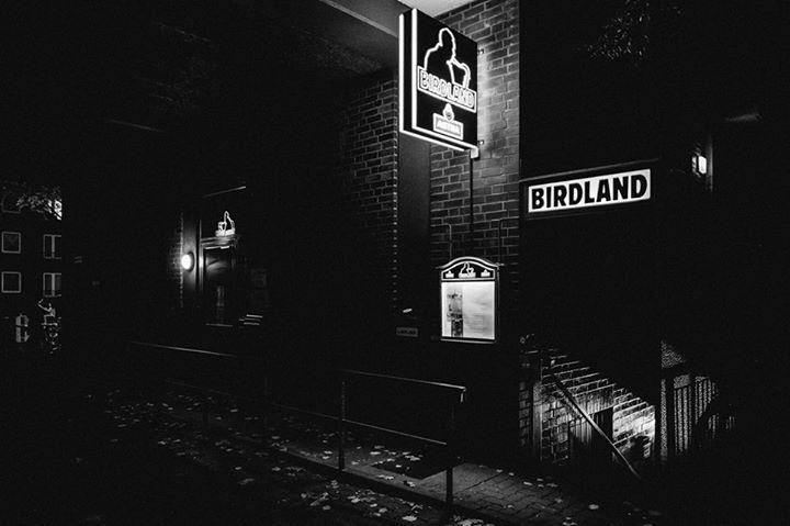 Titelbild der Location Birdland Hamburg