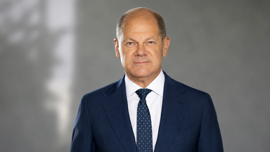 Olaf Scholz "25 Jahre NINE ELEVEN: Attentat auf die Twin Towers in New York – Weltpolitik in Hamburg" x Harbour Front Literaturfestival Hamburg