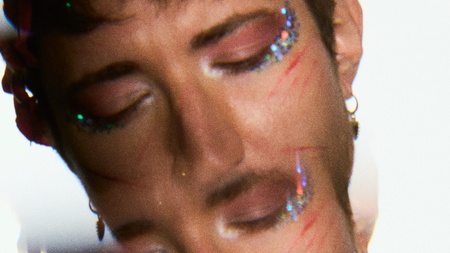 All Good Undones: Streichelt