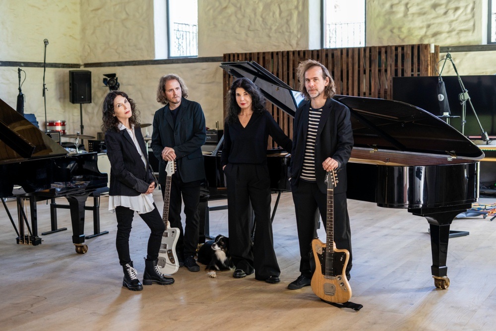 Katia & Marielle Labèque, Bryce Dessner & David Chalmin: Sonic Wires