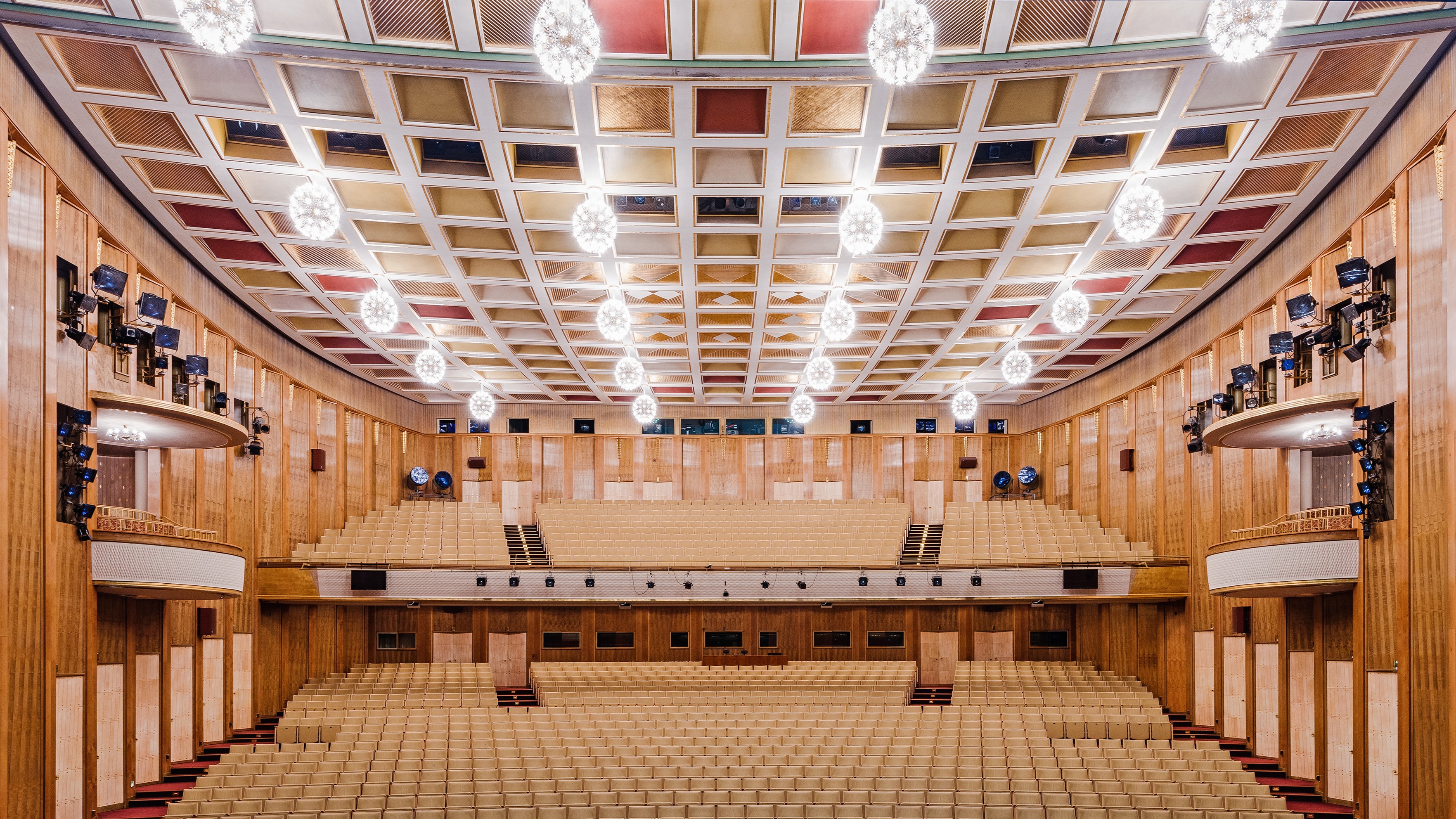 Hausführung Oper