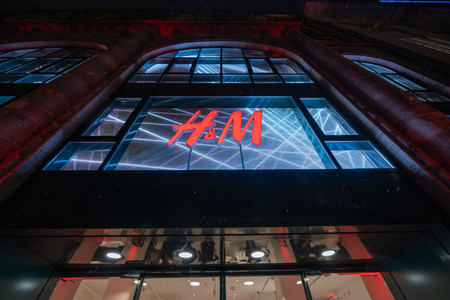 H&M München Store Opening - Weinstraße