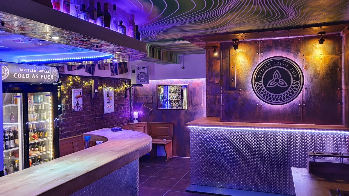 Sadie\u0027s Irish Pub