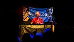 Uli Sailor Punkrock Piano