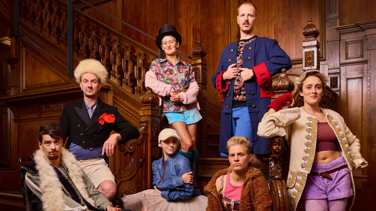 Nutcracker.Now (Curtis & Co. - dance affairs/EveryBody)