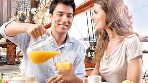 Brunch unter Segeln zu den Hamburg Cruise Days