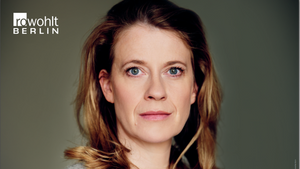 Caroline Peters
