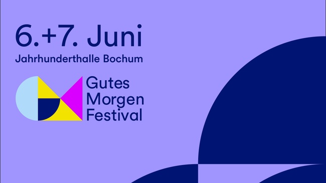 Kleidertausch beim Gutes-Morgen-Festival von youngcaritas Rur-Mitte