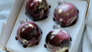 Alcohol Ink Christmas Special Gestalte deine Weihnachtskugeln in Leipzig