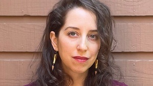 Amy Kurzweil: Artificial – Mit KI zur ­Unsterblichkeit? Eine zutiefst menschliche Familien­geschichte