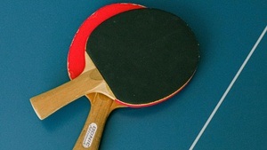 RUNDE! • Der Monatliche Ping Pong Club