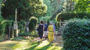 Frauen auf Melaten │zu Fuß