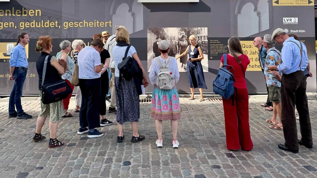 After Work-Führung. Von A wie Archäologie bis Z wie Zusammenleben. Eine Führung um die Baustelle des MiQua. Mit Samantha Bornheim