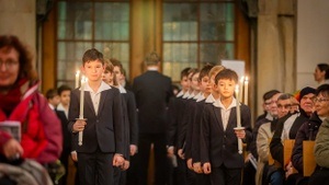 Dresdner Kreuzchor in der Vesper zum Johannisfest