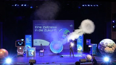 DLR_Raumfahrt_Show: Eine Zeitreise in die Zukunft
