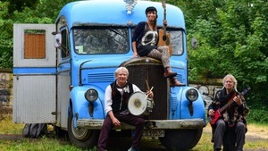 Kai und Funky von TON STEINE SCHERBEN feat. Birte Volta | Support: Sarah Naiva & Band