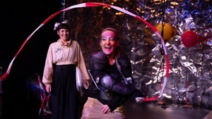 Der Zinnsoldat und die Papiertänzerin