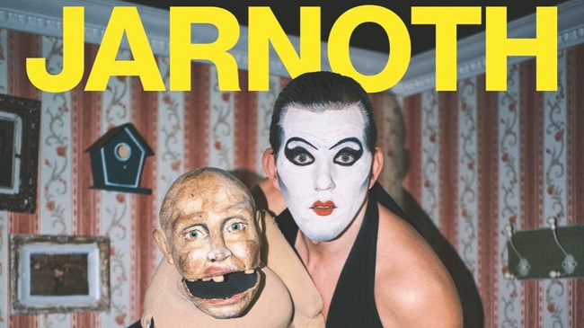 MEIN EGO ZWINGT MICH DAZU