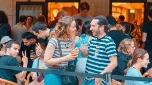 Expats & Locals | Wöchentliche Donnerstags Treffen | Social Melting Pot