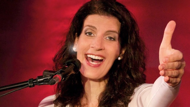 Frau Höpker bittet zum Gesang - Das Mitsinhgkonzert