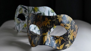 Workshop Masken mit Découpage gestalten
